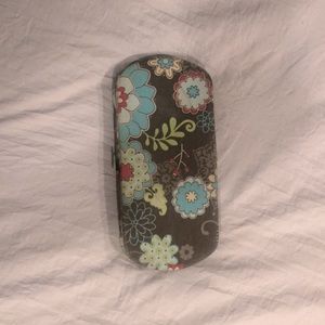 Snap close thirty-one wallet